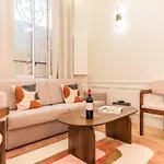 شقة Conciergerie - Stylish And Quiet - 2 Bedrooms With Netflix *