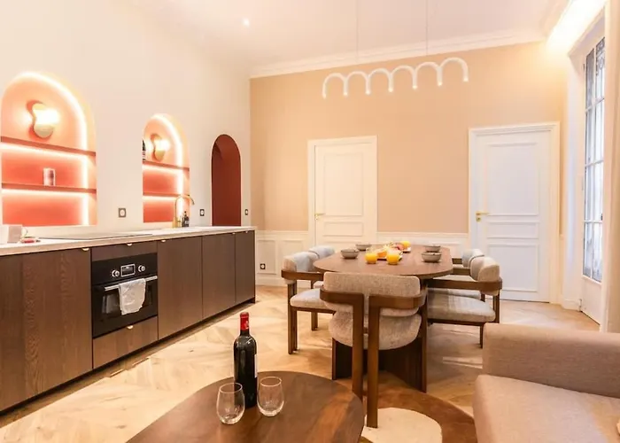 Conciergerie - Stylish And Quiet - 2 Bedrooms With Netflix Appartement