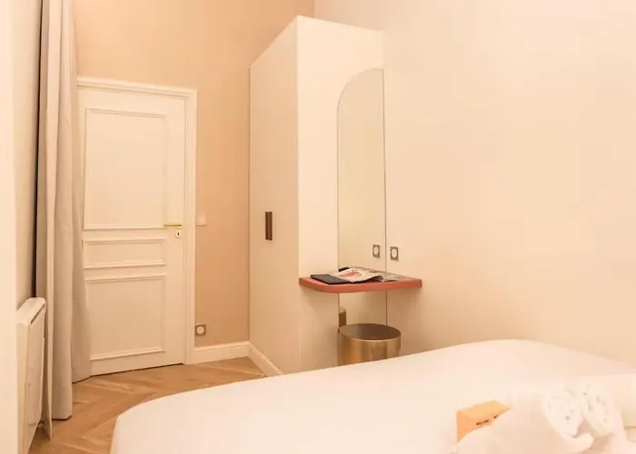 Appartement Conciergerie - Stylish And Quiet - 2 Bedrooms With Netflix