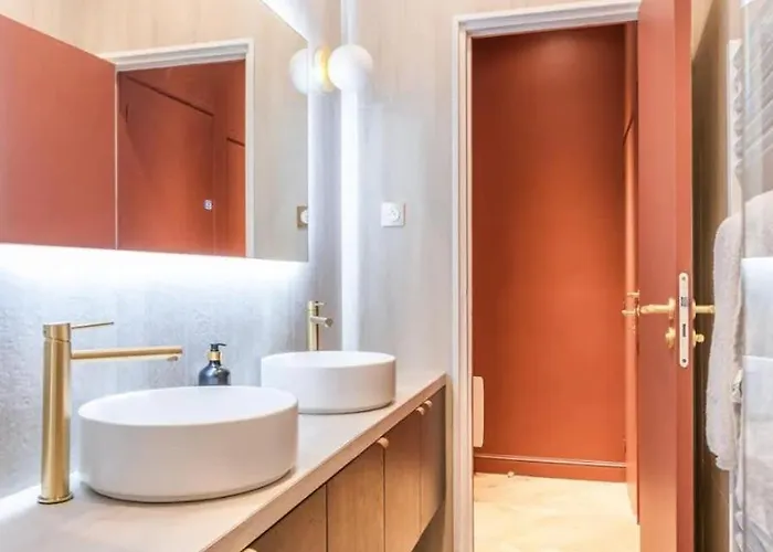 Appartement Conciergerie - Stylish And Quiet - 2 Bedrooms With Netflix *